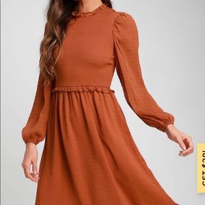 Lulus NWT rust orange long sleeve midi dress